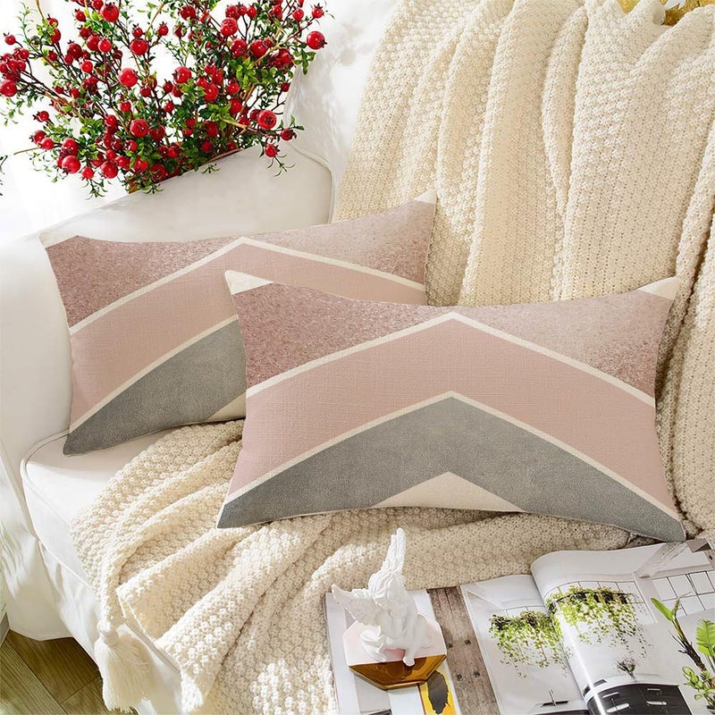 STITCHNEST مجموعة من 2 غطاء وسادة بولي قطن - مستطيل 12x18 بوصة - تصميم بيج، وردي ورمادي شيفرون - أغطية وسائد ناعمة وعصرية لتزيين الأريكة والصالون - Image 1