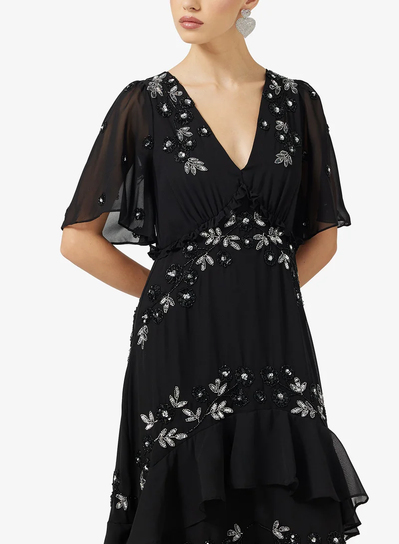 مايا Floral V-Neck Tiered Maxi Dress