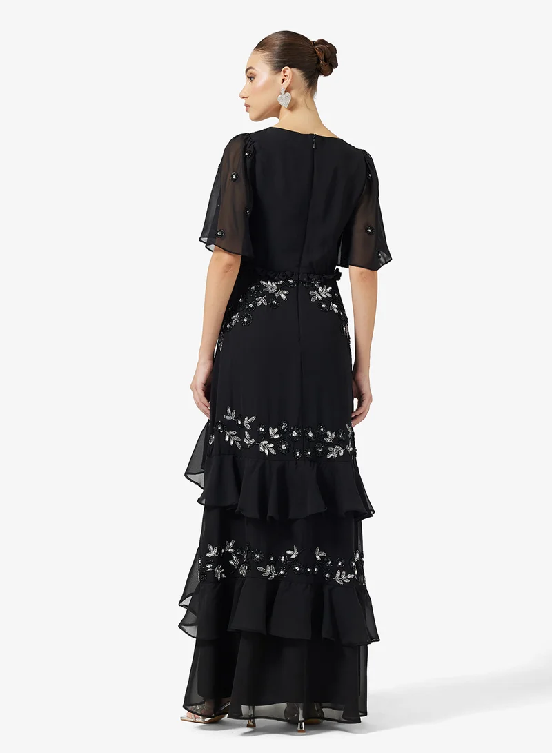 مايا Floral V-Neck Tiered Maxi Dress
