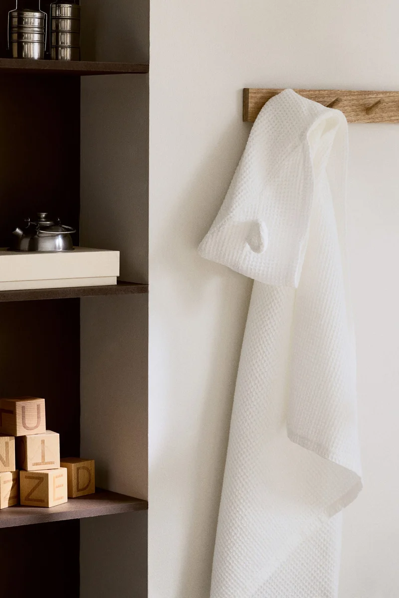 H&M Hooded bath towel