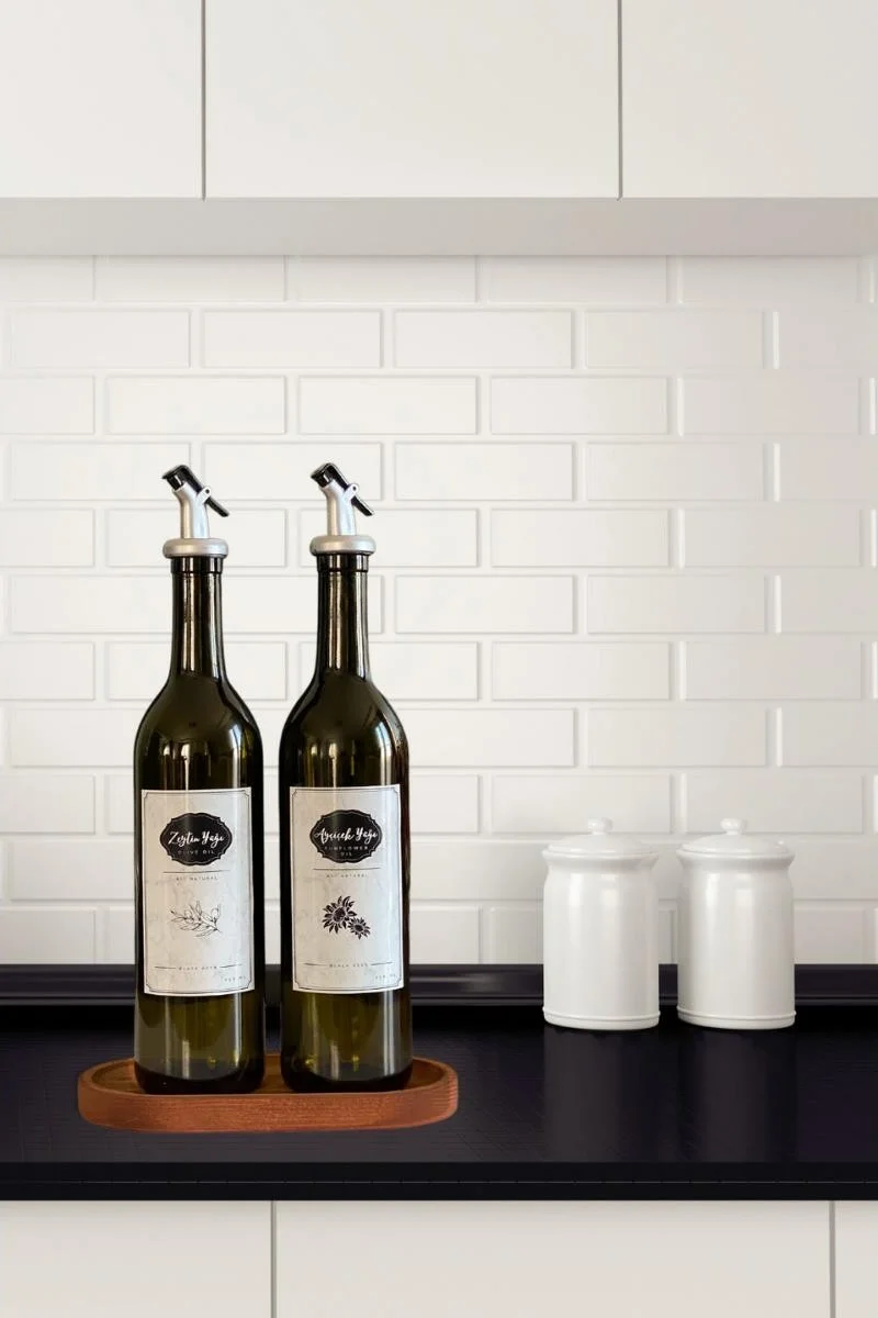 بلاك دير Wooden Stand Amber Set of 2 750 ml Olive Oil Bottles Drip-Free Oil Pot Oil Bottle White Labeled