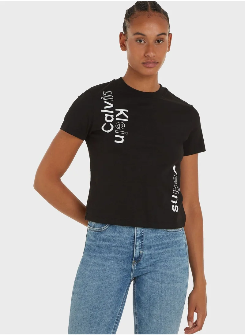 Calvin Klein Jeans Crew Neck Logo T-Shirt