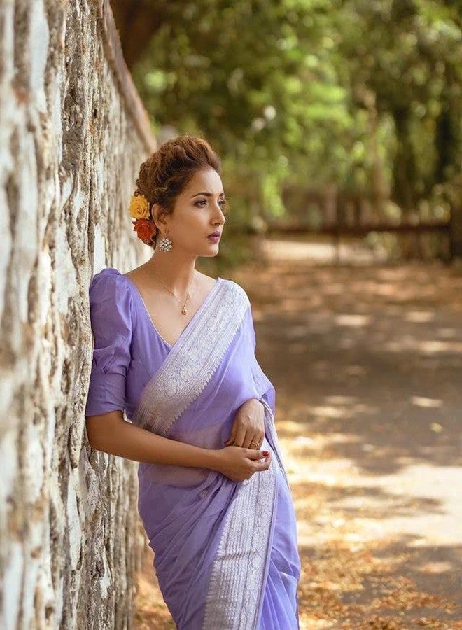 Avantika Fashion Women's Banarasi Cotton Linen Saree With Blouse Piece - Image 3
