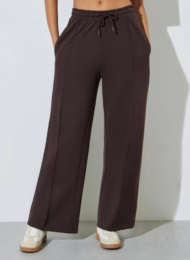 ستايلي Brown Seam Detail Wide Leg Joggers