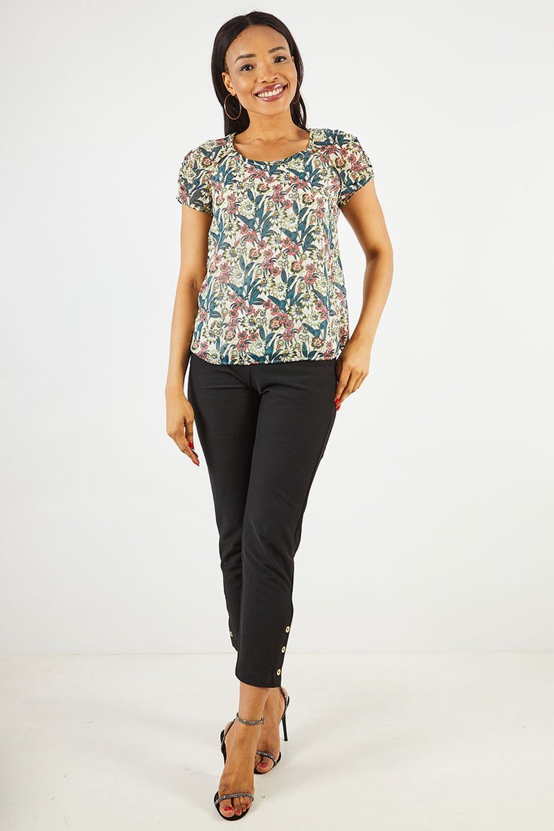 One Step Women Round Neck Short Sleeve Allover Print Top, Off White - Image 4