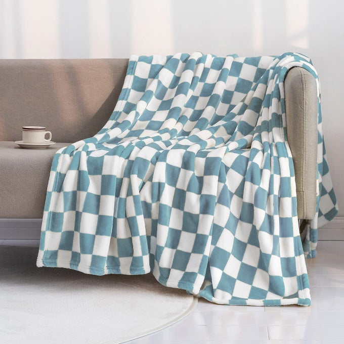 THROW BLANKETS FLANNEL BLANKET WITH CHECKERBOARD GRID PATTERN SOFT THROW BLANKET FOR COUCH BED SOFA LUXURIOUS WARM AND COZY FOR ALL SEASONS LIGHT BLUE 50X60