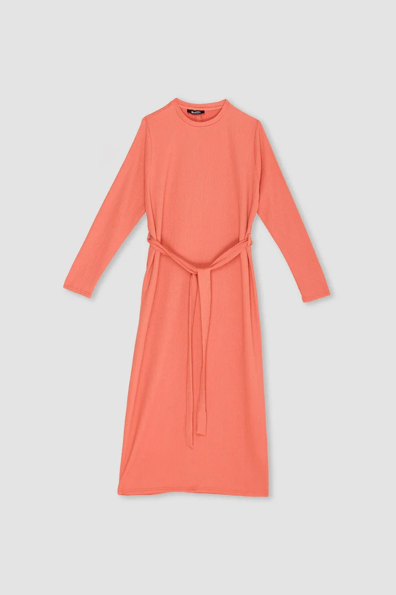 ديفاكتو Regular Fit Crew Neck Dress