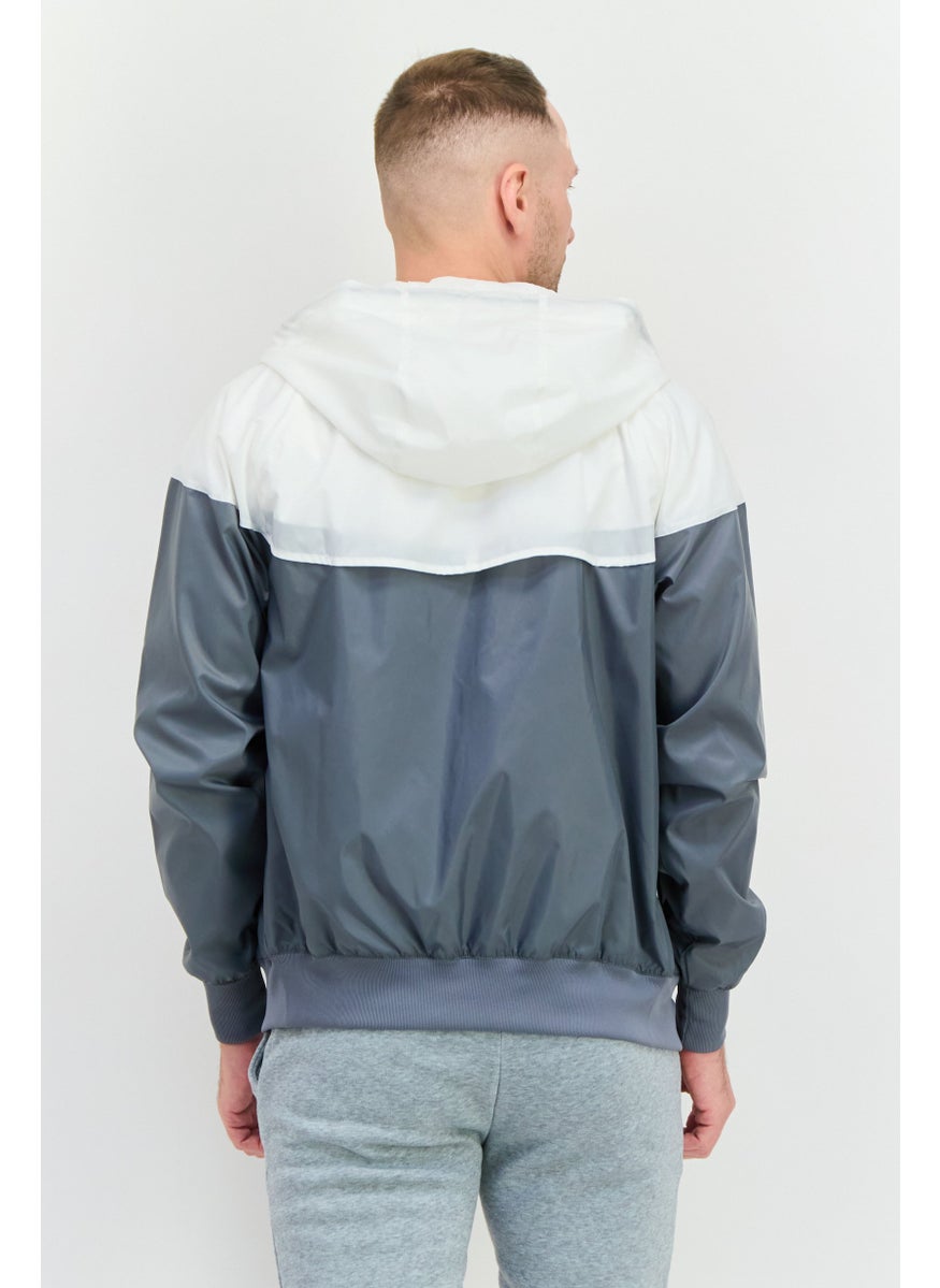 Nike Men Sportswear Fit Embroidered Logo Outdoor Jacket, White  - Image 3