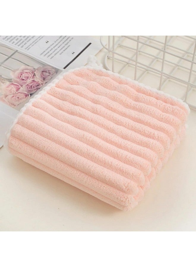 Linear منشفة استحمام ميكروفايبر LINEAR / منشفة للاستحمام / مناشف ميكروفايبر للاستحمام بحجم كبير / منشفة استحمام للرجال والنساء / تصميم بطانة / 300 جرام لكل متر مربع (140 سم * 70 سم) (بطانة وردية) - Image 1