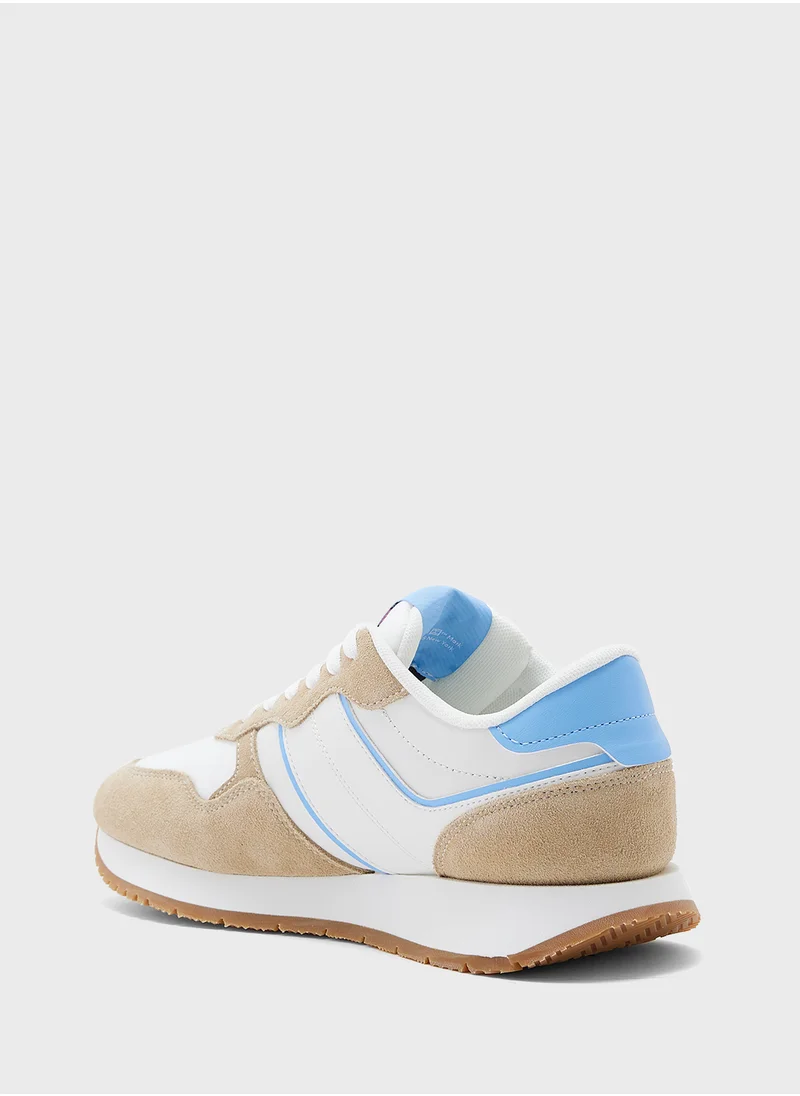 تومي جينز Eva Lace Up Low Top Sneakers