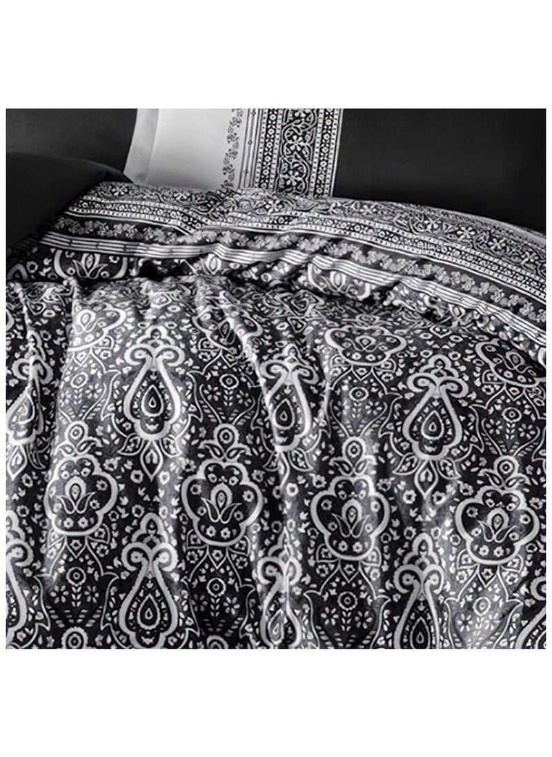 Family Bed Flat Bed sheet Set Cotton 4 pieces size 240 x 250 cm Model 196 from Family Bed  - Image 3