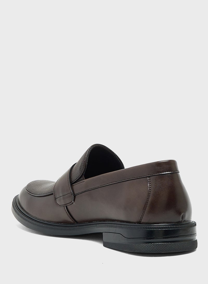 Robert Wood Buckle Detail Formal Slip Ons - Image 2
