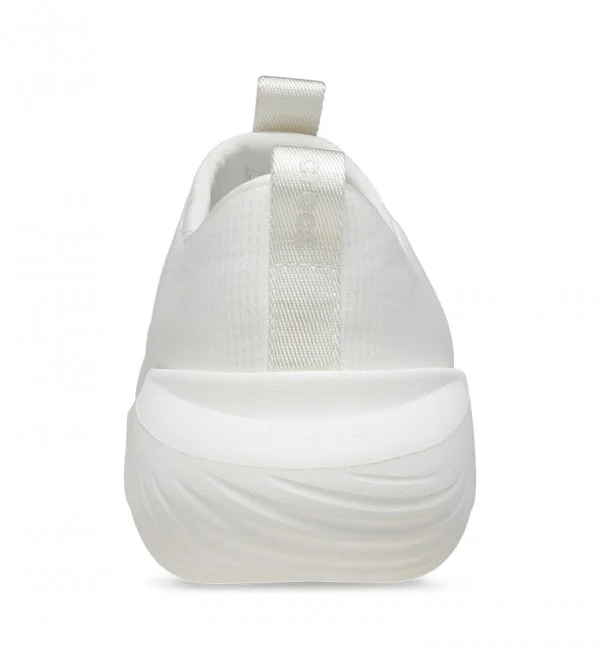 crocs Mellow Ease Slip On