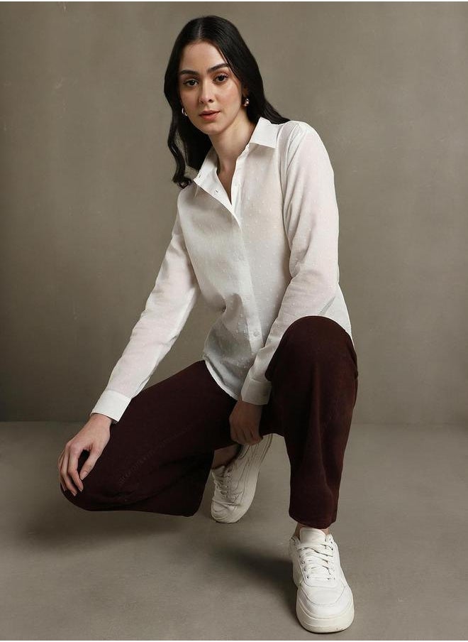 Dennis Lingo Textured Cotton Casual Shirt with Spread Collar by Styli  - Image 5