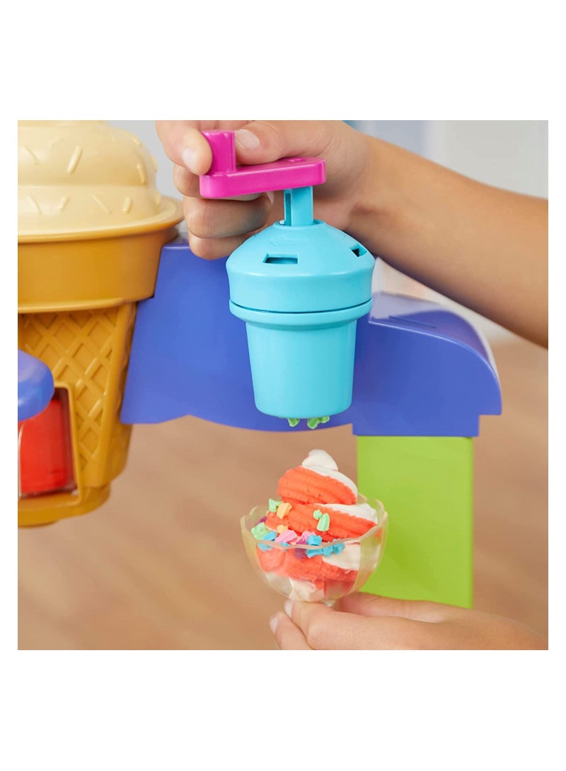 Ultimate Ice Cream Truck Playset