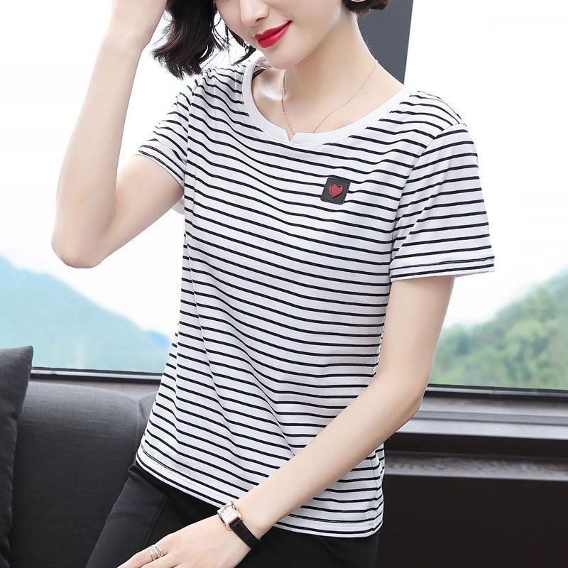Striped T-Shirt Women's K-Style 2025 Casual Summer Wear Loose Middle-Aged Mother Women's Short-Sleeved Versatile Half-Sleeved Top - Image 1