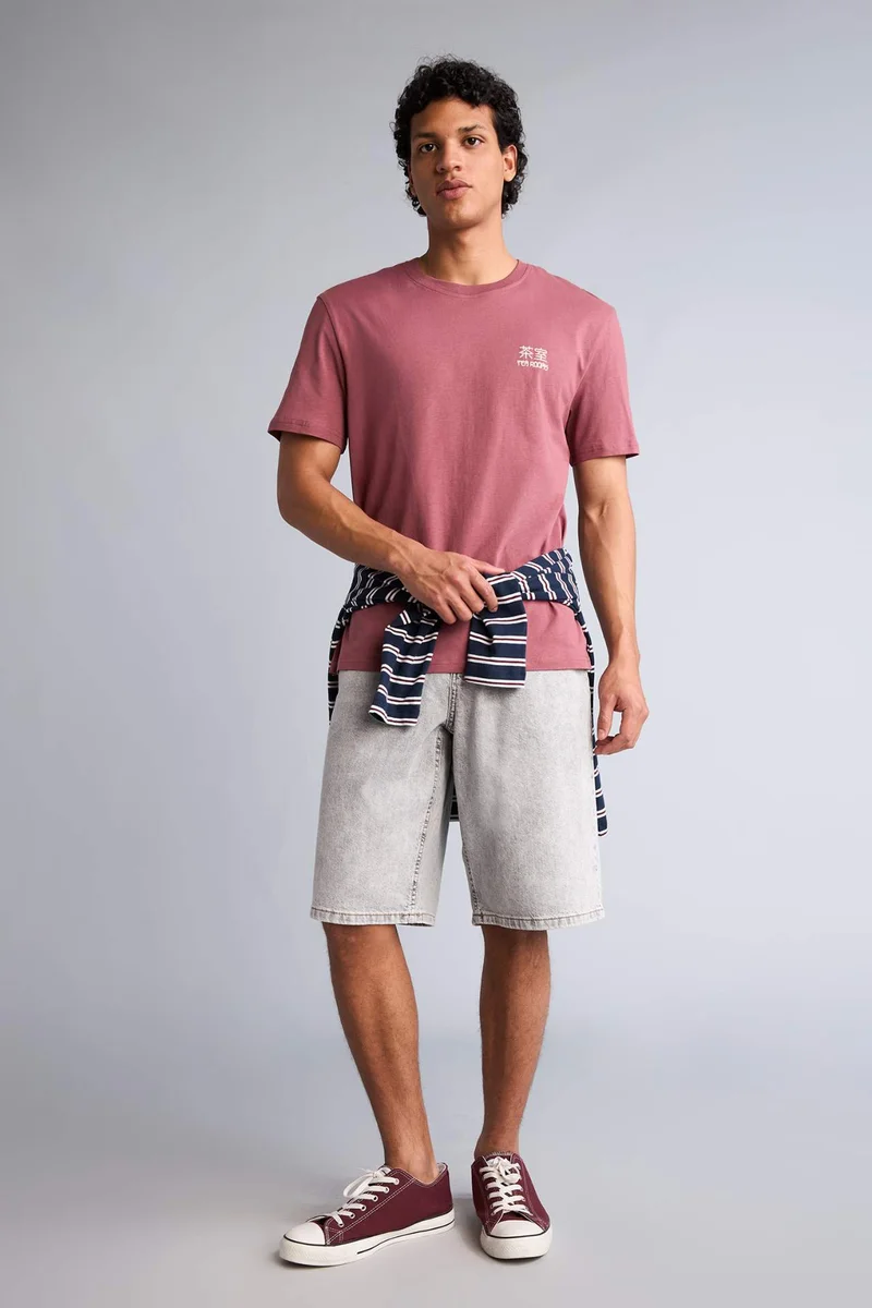 ديفاكتو Regular Fit Printed Short Sleeve T-Shirt