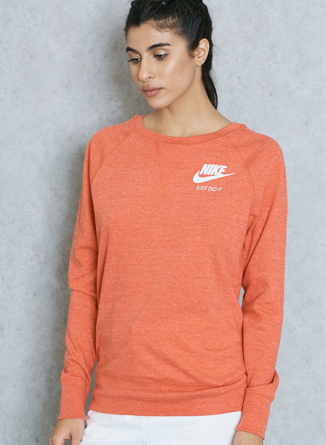 nike gym vintage crew pullover