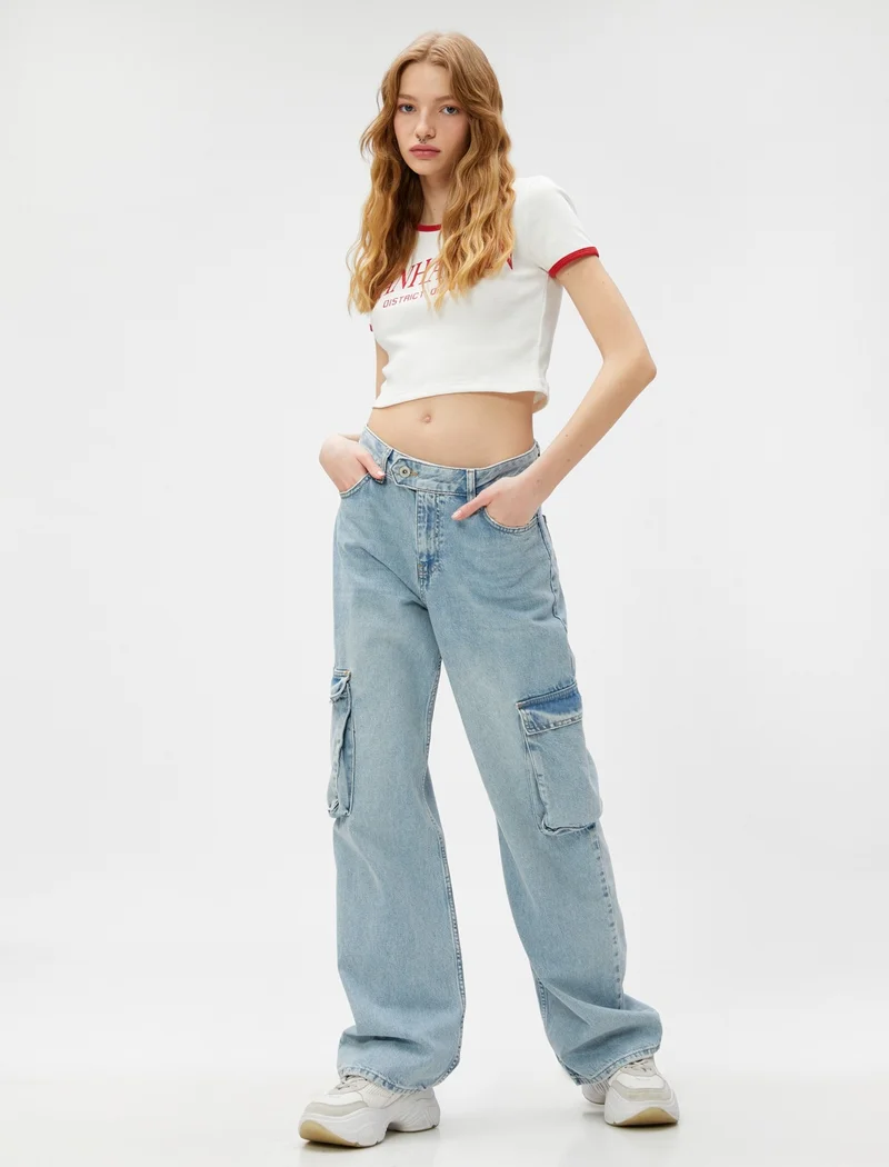 KOTON Crop T-Shirt Slogan Printed Short Sleeve Crew Neck