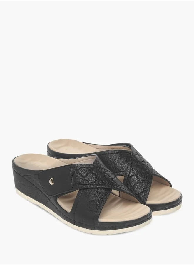 لو كونفورت Women Textured Slip-On Cross Strap Sandals