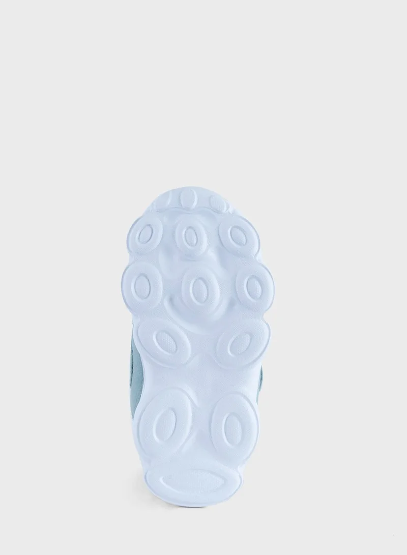 JUST KIDS BRANDS Infant Rois Single Velcro Sneaker