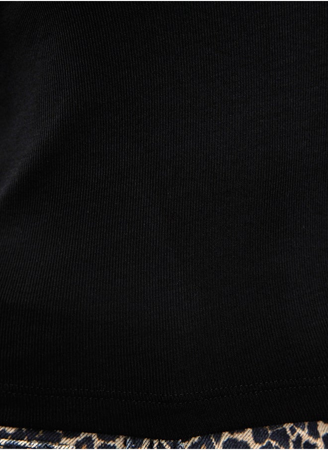Black Boat Neck Slim/Fitting Regular Length Knitted Blouse TWOAW25BZ00011