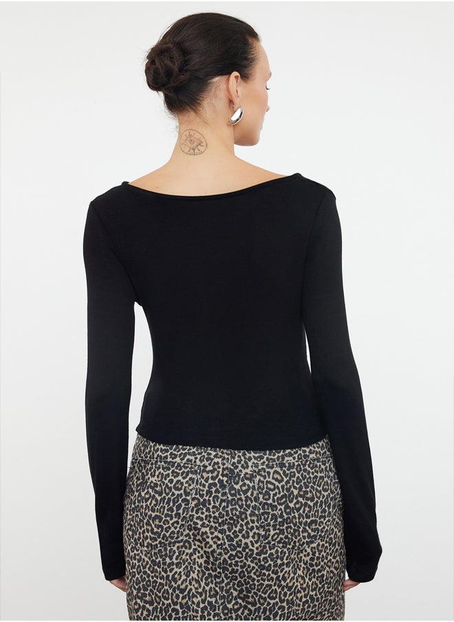 Black Boat Neck Slim/Fitting Regular Length Knitted Blouse TWOAW25BZ00011