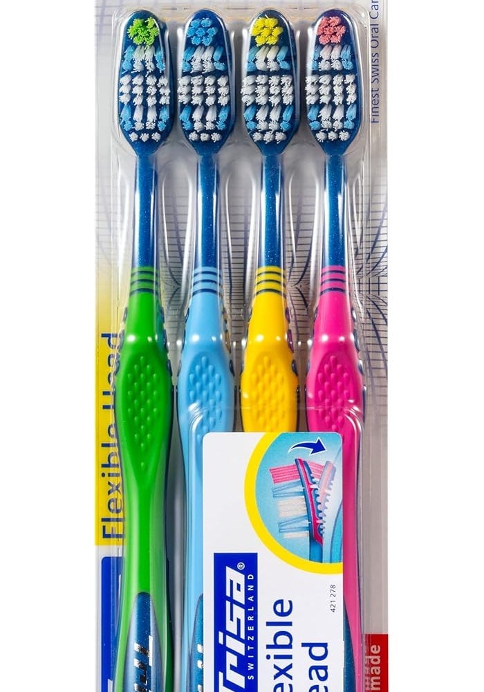 TRISA فرشاة أسنان متوسطة للبالغين من تريزا برأس مرن - تصميم مريح مع منظف للسان، ألوان متنوعة، - Image 1