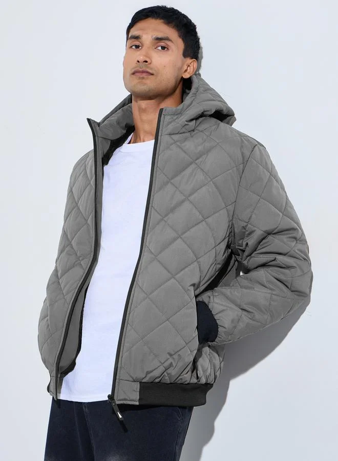 ستايلي Grey Diagonal Quilted Hooded Puffer Jacket