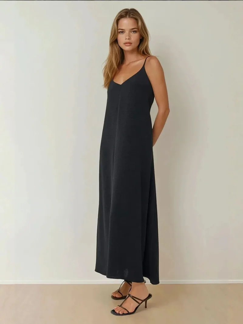 زوبعة فستان ماكسي بتصميم حرف