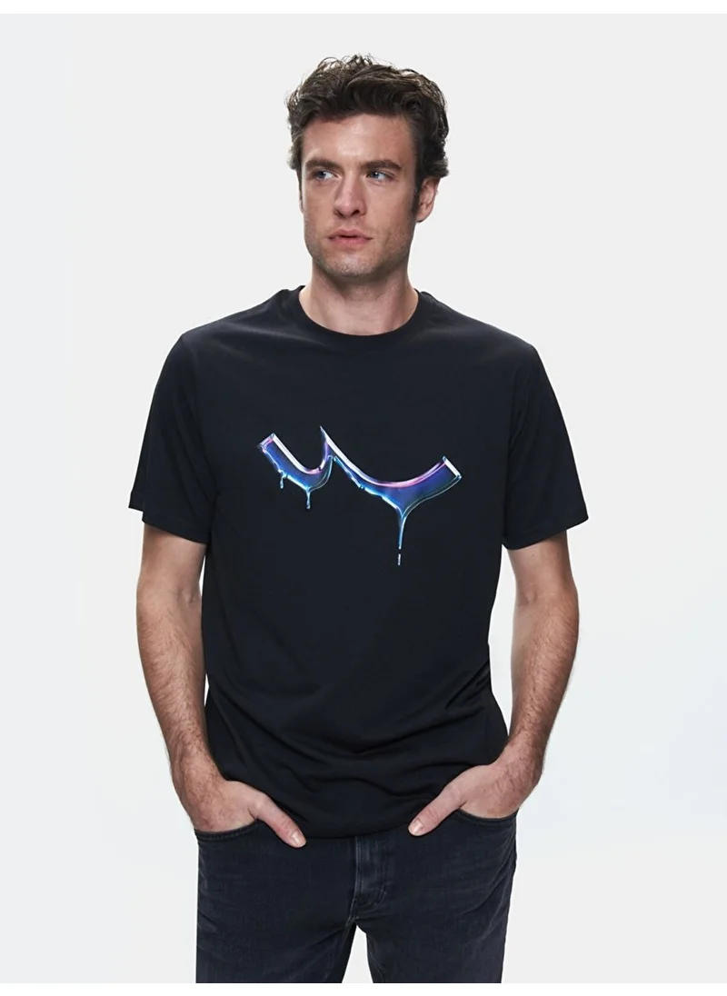 إل تي بي Black T-Shirt
