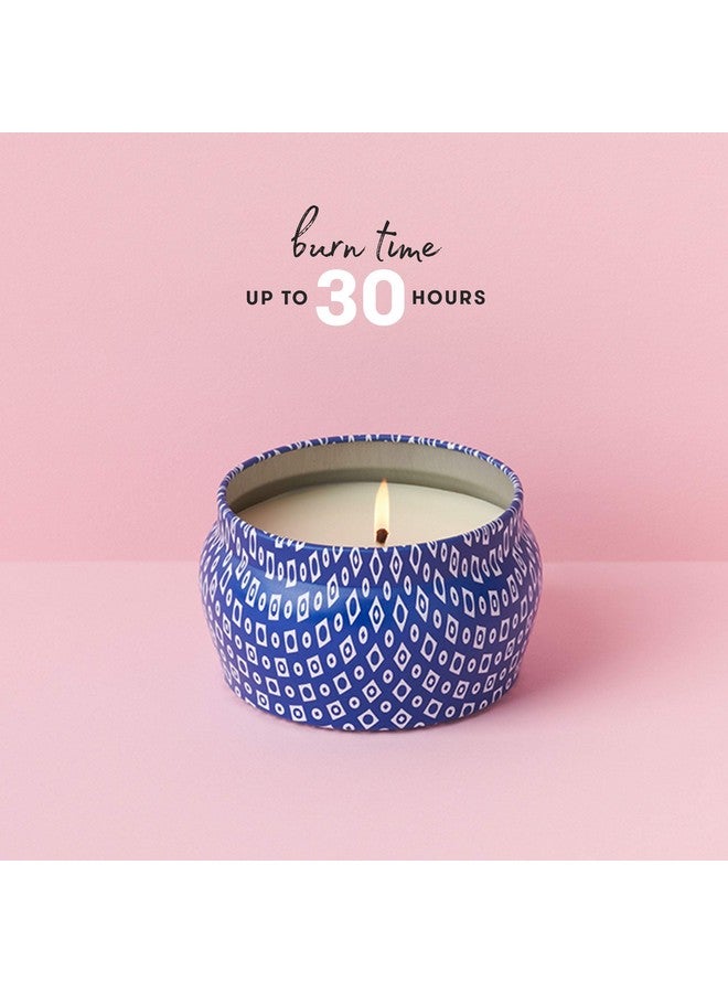 كابري بلو شمعة صغيرة معطرة برائحة بركان كابري الأزرق - شمعة صغيرة مطبوعة في وعاء من الصفيح - شموع فاخرة للمنزل معطرة بالفواكه الاستوائية والحمضيات المحلاة بالسكر - مزيج شمع الصويا - شمعة زرقاء (3 أونصة) - Image 4