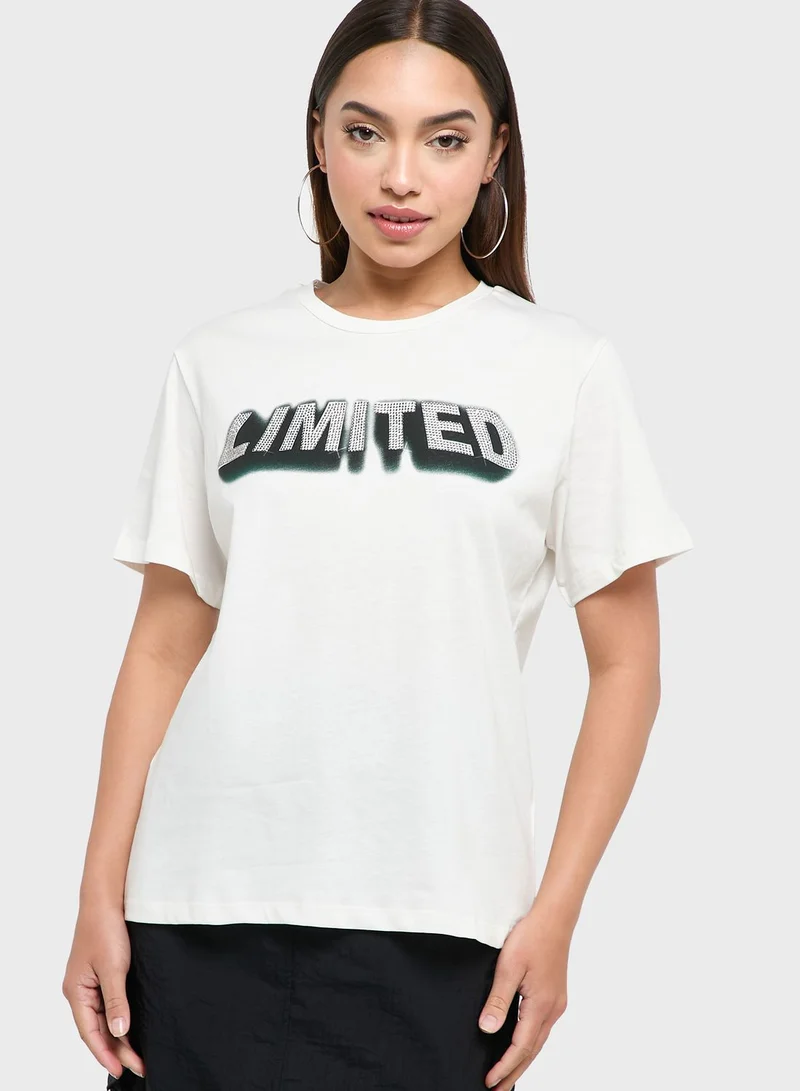 Ginger Embellished Graphic T-Shirt
