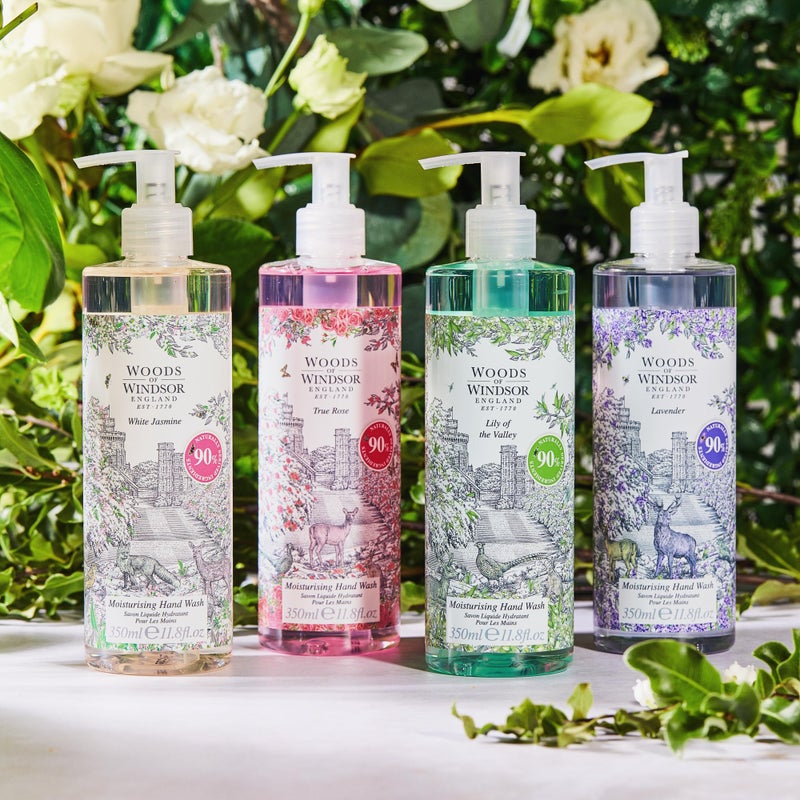 Woods Of Windsor صابون يد لافندر من وودز أوف ويندسور، صابون مرطب بنفحات من الباتشولي والمسك، صابون سائل مع مضخة للمساعدة في تليين وترطيب البشرة، رائحة لافندر 350 مل - Image 3