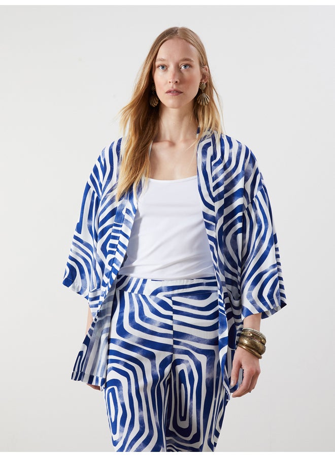 LC WAIKIKI Shawl Collar Patterned Oversize Women's Kimono - Image 1