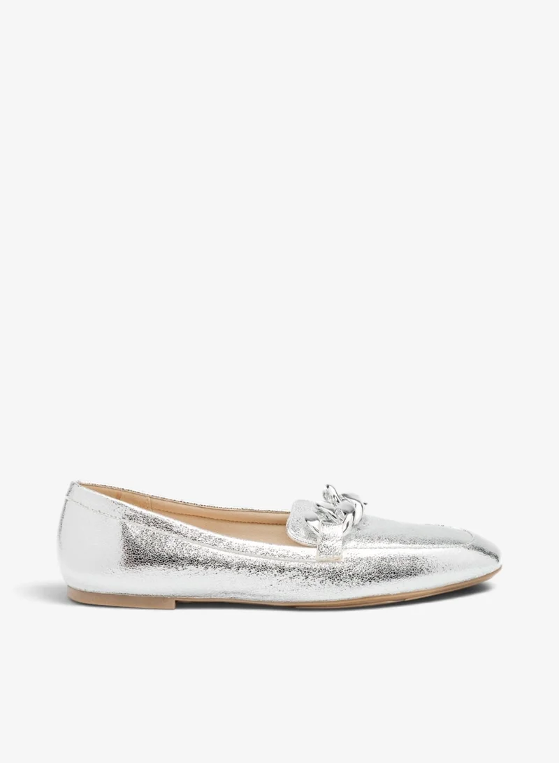 Bata Classic Comfort Flat