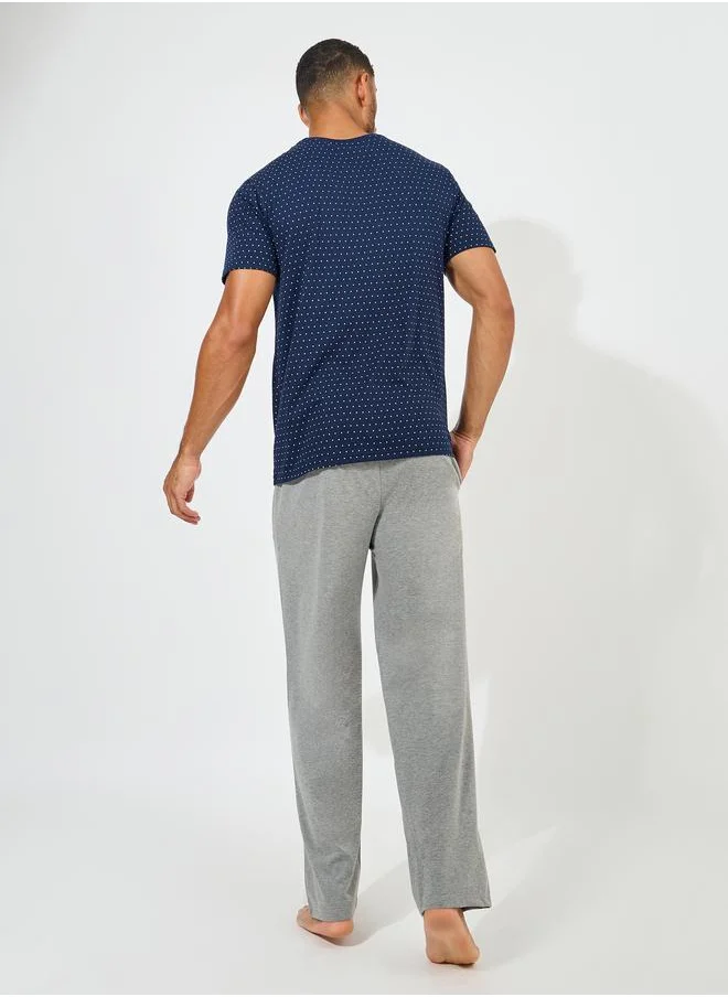 ستايلي Dot Print T-Shirt & Straight Pyjama Set
