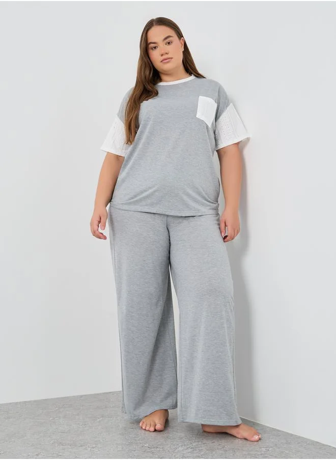 ستايلي Styli Plus Size Schiffli Sleeve T-Shirt and Pyjama Set