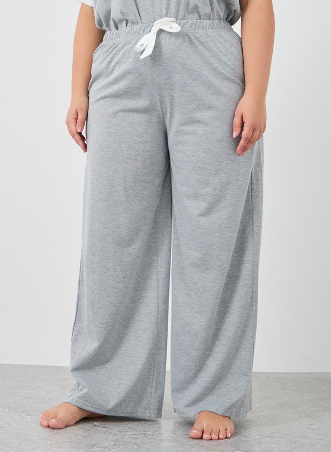 Styli Styli Plus Size Schiffli Sleeve T-Shirt and Pyjama Set  - Image 4