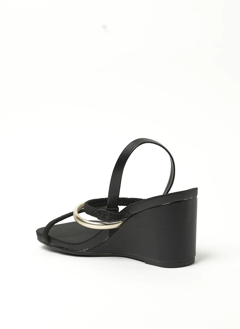 Beira Rio  BEIRA RIO Sandals with Back strap for Ladies – BLACK Sandals with Sling Back | Comfortable PU Upper & TPR Sole for Women | Best Price UAE