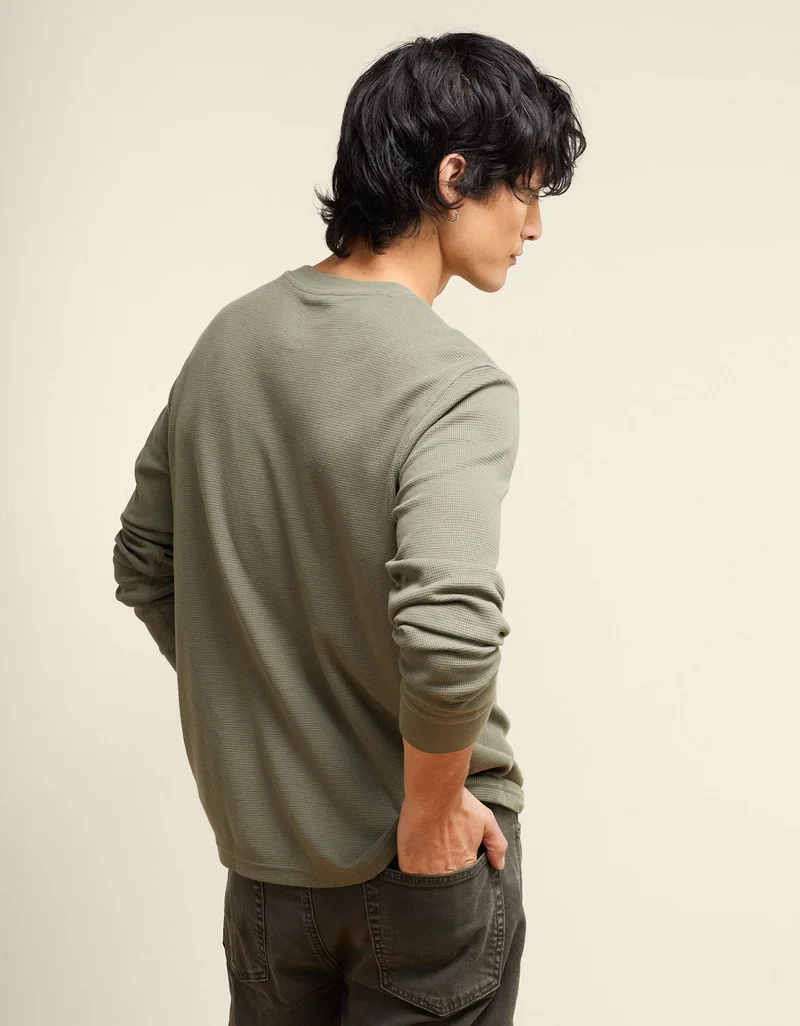 American Eagle  AE Thermal Long Sleeve T-Shirt for Men | Best Price UAE