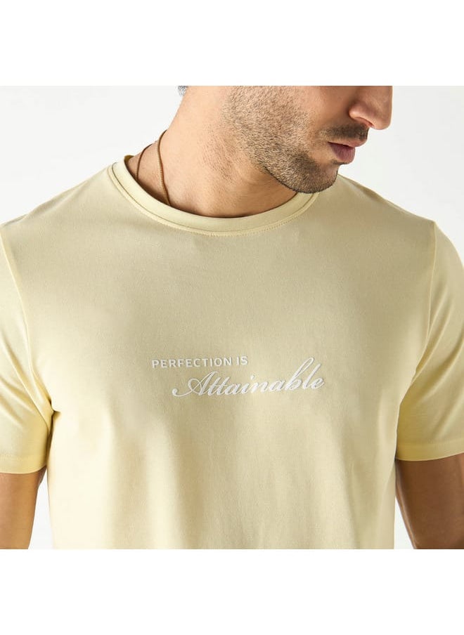 Iconic Iconic Slogan Print Crew Neck T-shirt with Short Sleeves  - Image 4