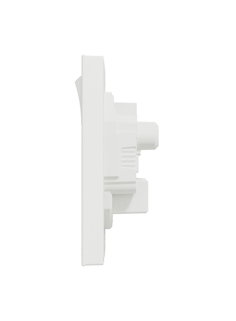 Schneider Electric AvatarOn C Switched socket 15A 250V 1 gang 3 round pin white E8715_15_WE - Image 5