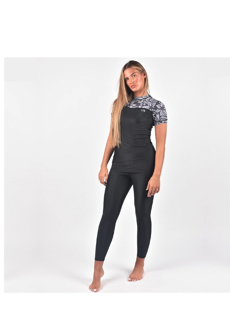 modestly active Short Sleeve Rash Guard Swimwear - Image 3