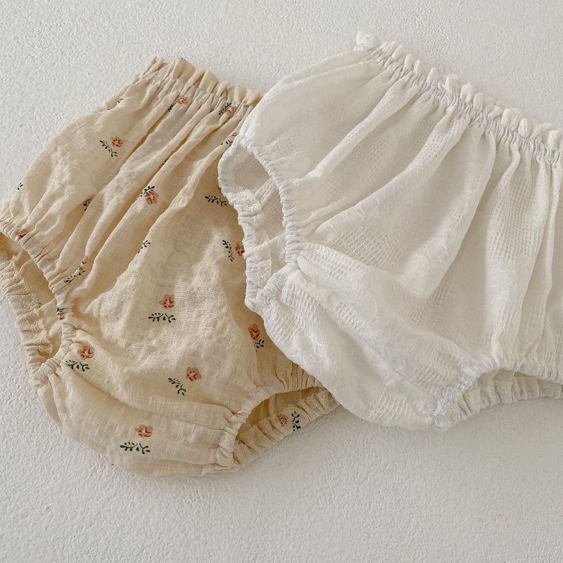 Ins 2025 New Summer Baby Floral Fungus-Edged Bread Pants Versatile Shorts 2 Colors Available - Image 5