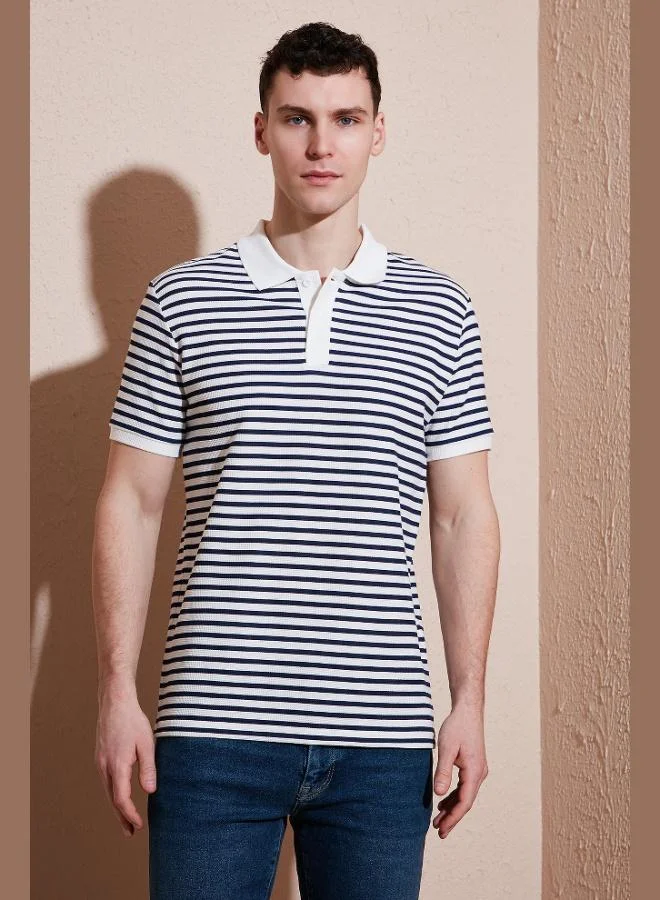 بوراتي تيشيرت بولو رجالي قطن بوراتي بقصة عادية مخطط بياقة بولو