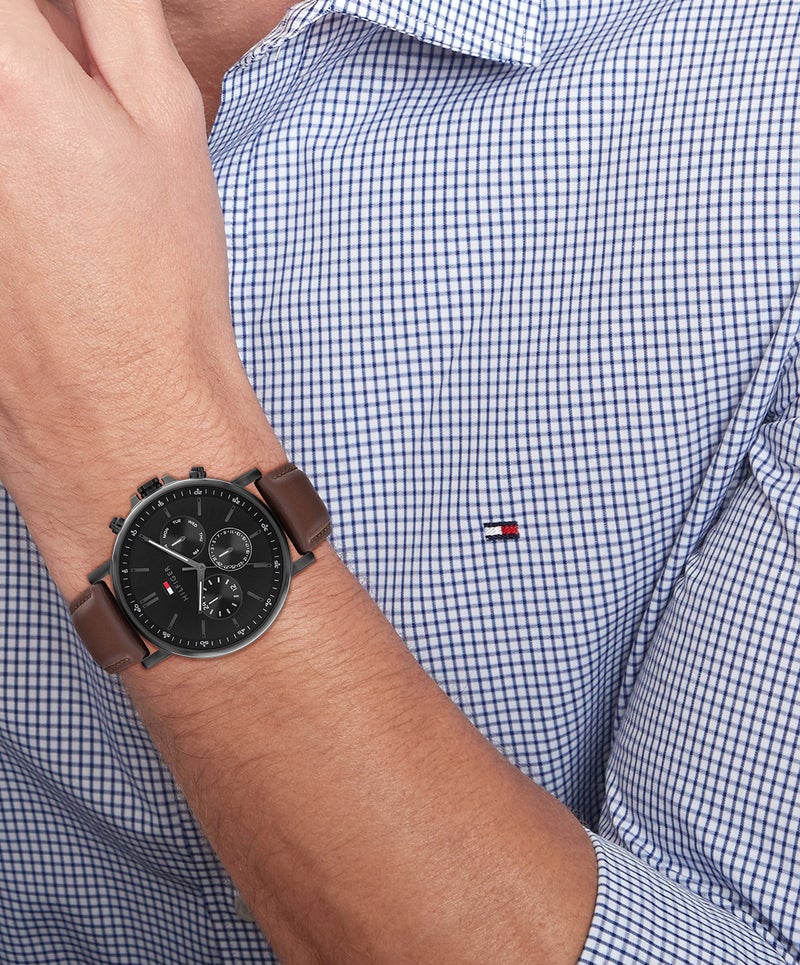 TOMMY HILFIGER ساعة رجالية ذات علبة فولاذية سوداء مطلية بالأيونات متعددة الوظائف دائرية - Image 4