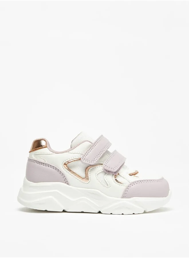 جونيورز Girls Panelled Chunky Sole Sneakers with Hook and Loop Closure