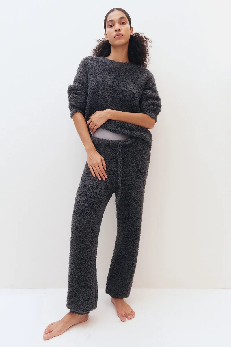 اتش اند ام Fluffy Joggers