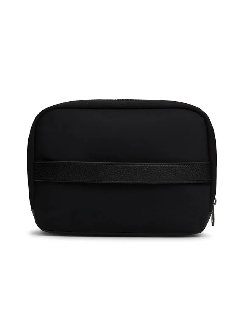 TOMMY HILFIGER Men's Mixed Texture Logo Badge Washbag, Black- Recycled Polyester